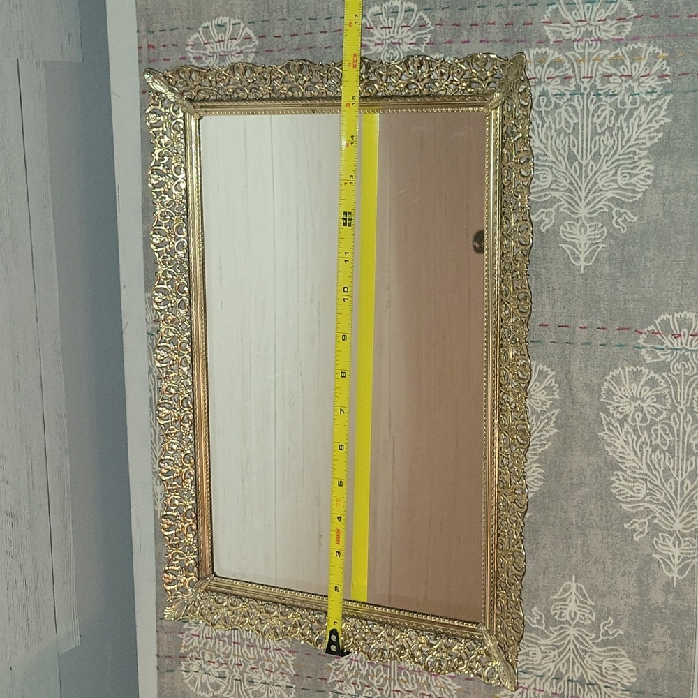 Vintage | Stunning Vanity Mirror Tray - Picture 5 of 12